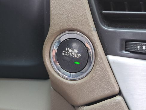 Used 2015 GMC Yukon XL SLT w/ Open Road Package image 23