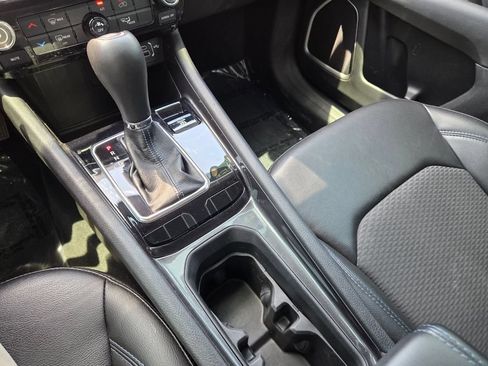Used 2022 Jeep Compass Latitude FWD image 26