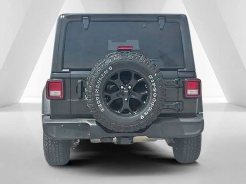 Used 2021 Jeep Wrangler Sport AWD/4WD image 6