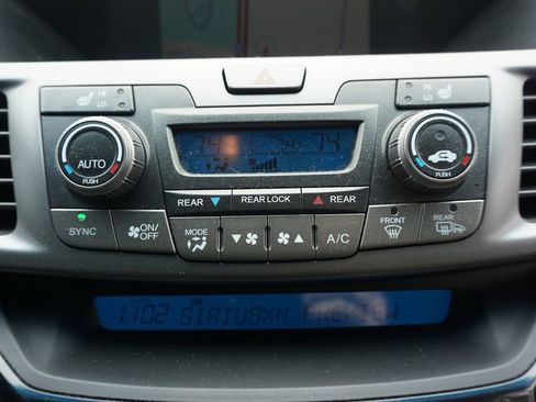 Used 2012 Honda Odyssey Touring image 10