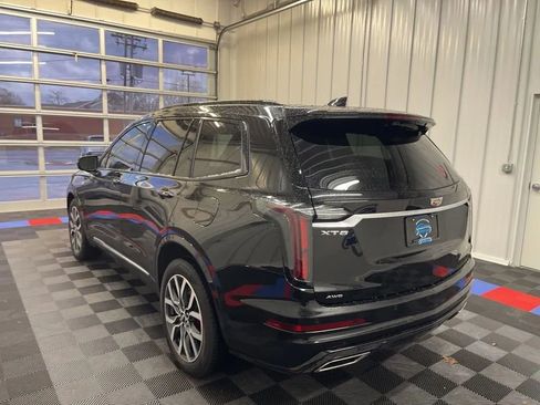 Used 2024 Cadillac XT6 Sport w/ Technology Package image 5