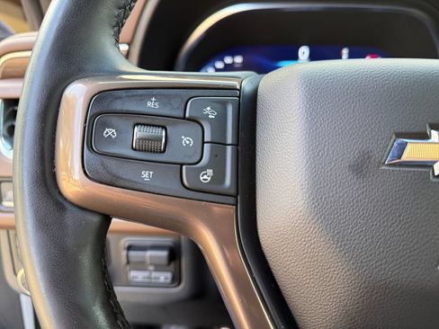 Used 2024 Chevrolet Tahoe High Country AWD/4WD image 24