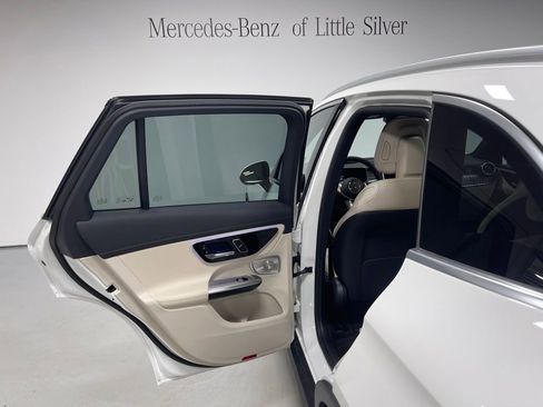 Certified 2024 Mercedes-Benz GLC 300 4MATIC image 22