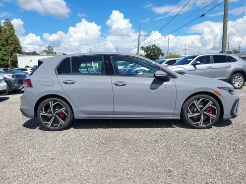 New 2025 Volkswagen GTI SE image 5