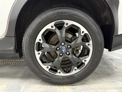 Used 2021 Subaru Crosstrek 2.0i Premium w/ Moonroof Package image 30