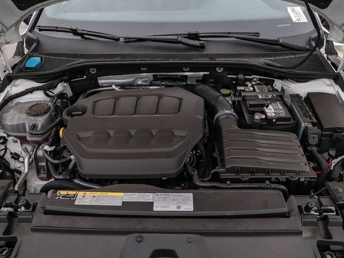 Used 2023 Volkswagen Arteon SEL image 29