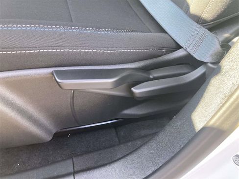 New 2026 Chevrolet Equinox EV LT image 17