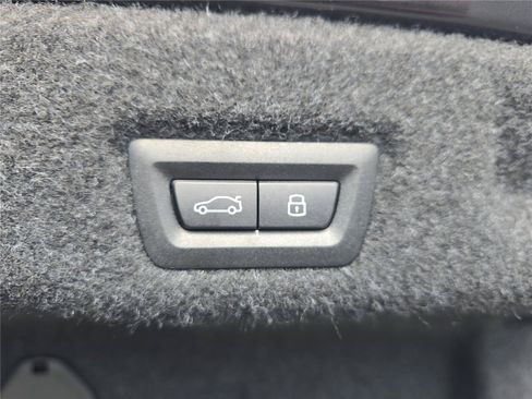 Used 2026 BMW 540i xDrive AWD/4WD image 10