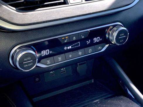 Used 2024 Nissan Altima 2.5 SL image 21