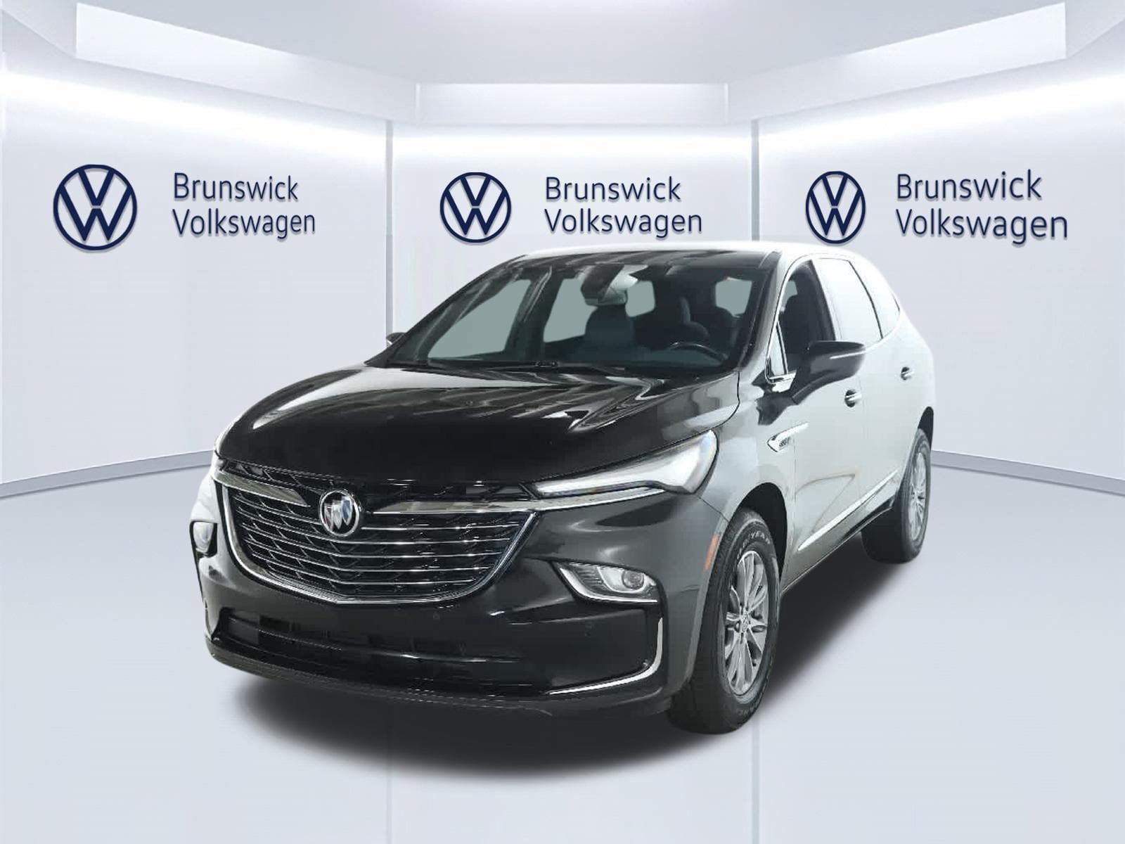 Used 2024 Buick Enclave Essence FWD image 1