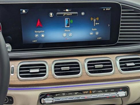 New 2026 Mercedes-Benz GLE 450 4MATIC image 11