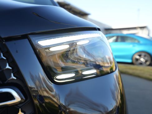 New 2026 Mercedes-Benz GLE 580 4MATIC image 12