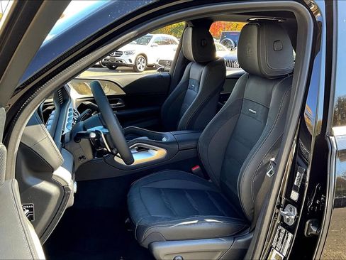 New 2025 Mercedes-Benz GLE 53 AMG 4MATIC image 9