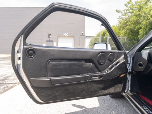 Used 1991 Porsche 928 S4 RWD image 35