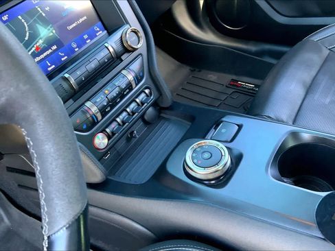 Used 2021 Ford Mustang Shelby GT500 w/ Technology Package image 14