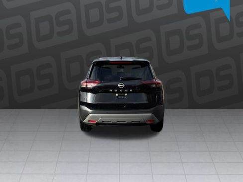 Used 2023 Nissan Rogue S image 4