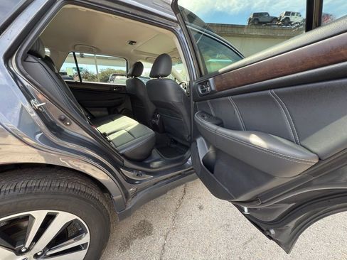 Used 2019 Subaru Outback 2.5i Limited image 24