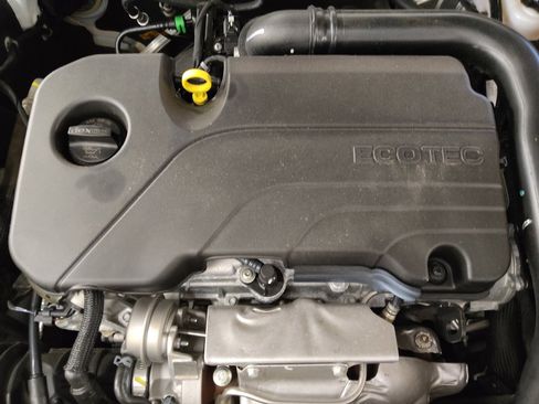 Used 2022 Chevrolet Malibu LS w/ Driver Confidence Package II FWD image 30