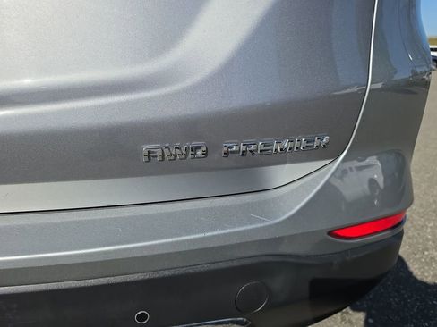 Certified 2024 Chevrolet Equinox Premier AWD/4WD image 36