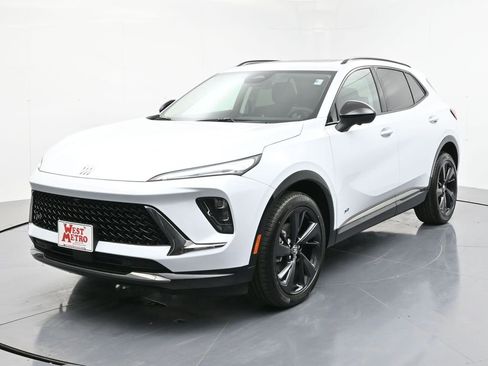 New 2025 Buick Envision Sport Touring image 1