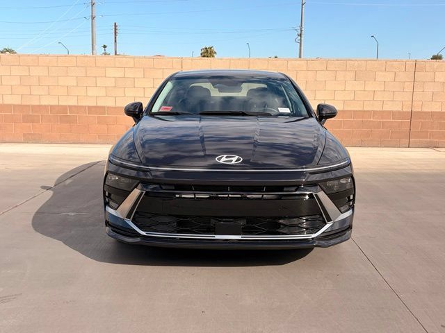 Used 2025 Hyundai Sonata SEL FWD image 3