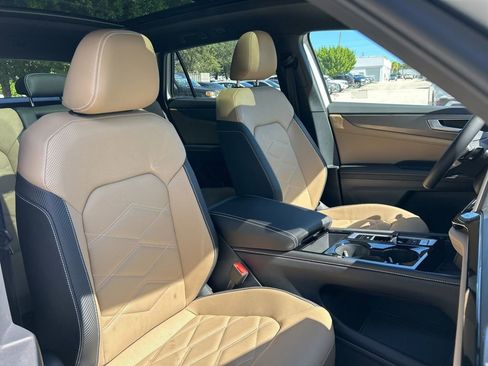 New 2026 Volkswagen Atlas Cross Sport SE image 39