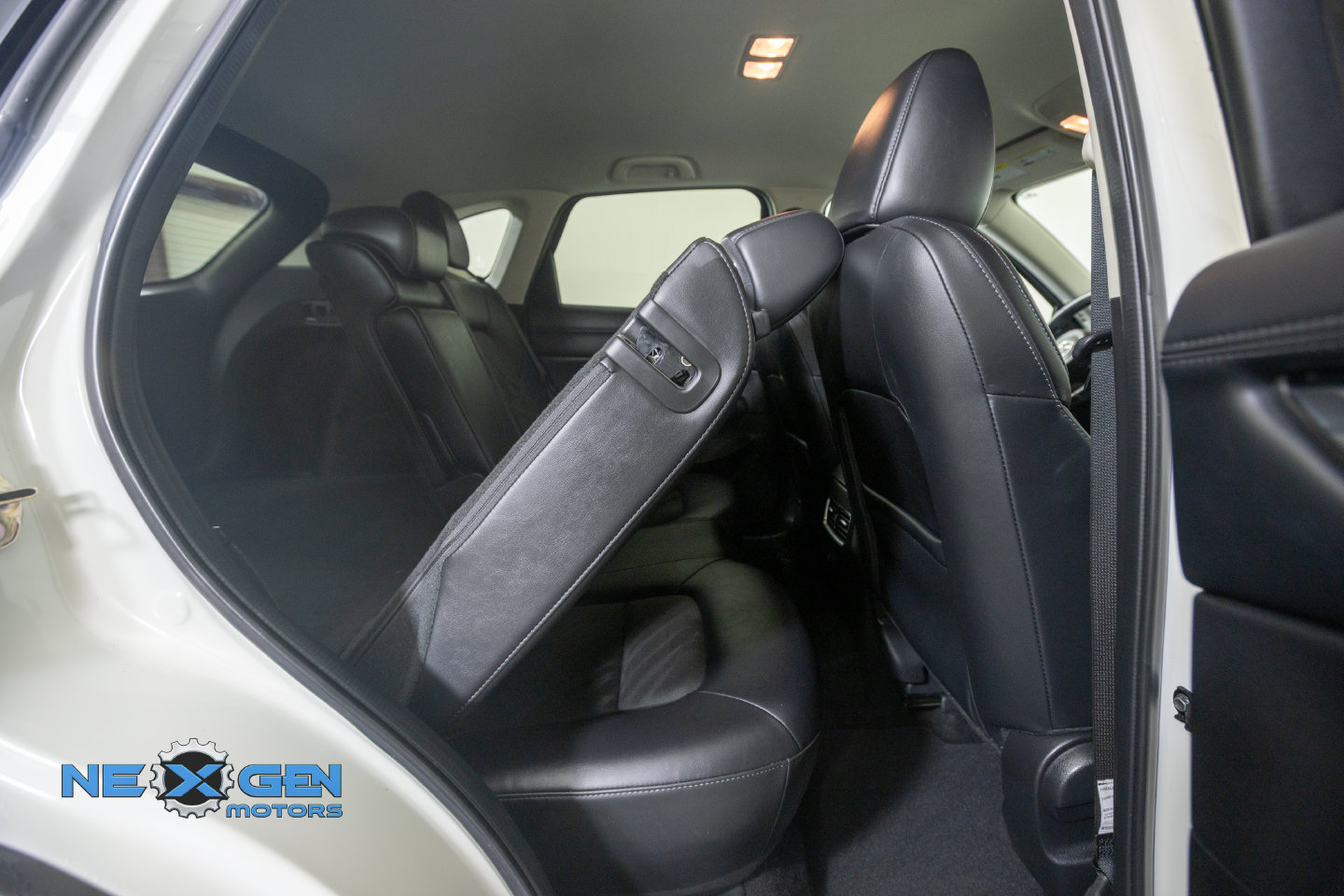 Used 2021 MAZDA CX-5 Touring AWD/4WD image 41