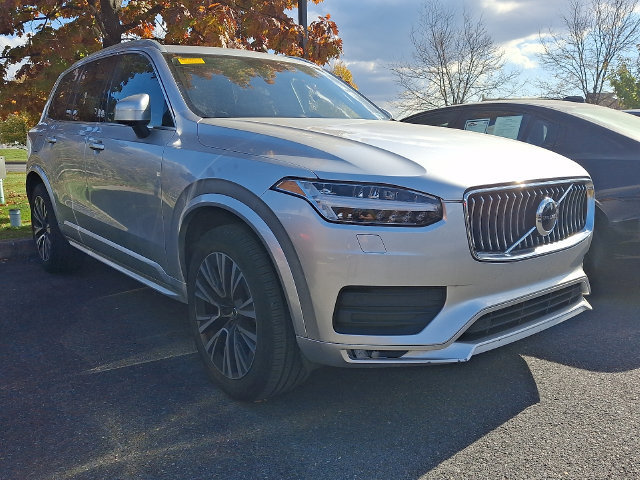 Used 2021 Volvo XC90 T6 Momentum w/ Climate Package AWD/4WD image 1
