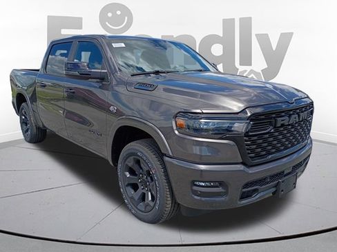 New 2026 RAM 1500 4x4 Crew Cab image 3