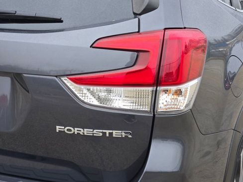 Used 2021 Subaru Forester Limited w/ Popular Package #3 image 12