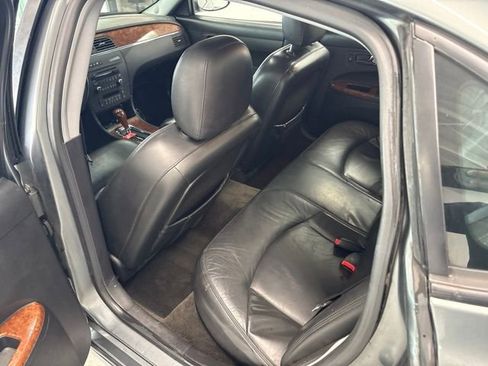 Used 2005 Buick LaCrosse CXL w/ Gold Convenience Package FWD image 19