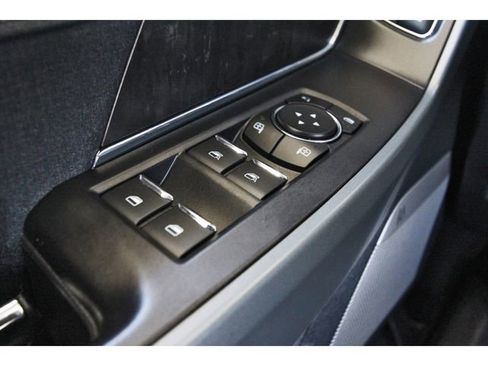 Used 2022 Ford F150 Lariat w/ Equipment Group 502A High RWD image 19