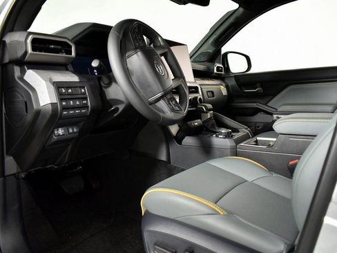New 2025 Toyota Tacoma 4x4 Double Cab Hybrid image 19