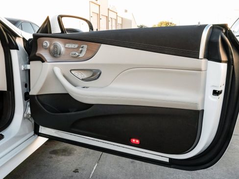 Used 2018 Mercedes-Benz E 400 Coupe image 42