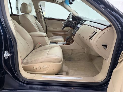 Used 2007 Cadillac DTS Luxury I w/ Trunk Convenience Package FWD image 27