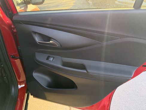 New 2026 Buick Envista Sport Touring w/ Convenience I Package FWD image 9