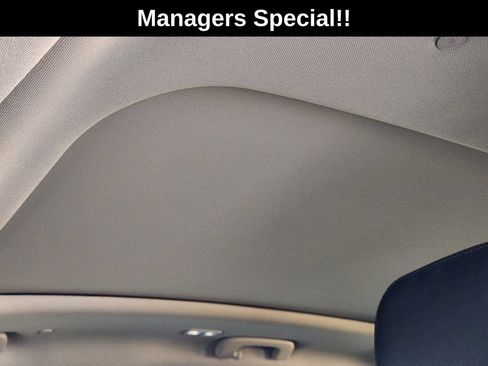 Used 2023 Lincoln Aviator Reserve w/ Equipment Group 201A RWD image 28