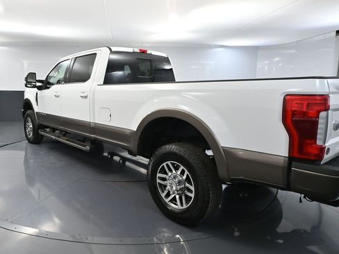 Used 2019 Ford F350 King Ranch w/ Tow Technology Bundle AWD/4WD image 9