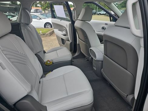 New 2026 Hyundai Palisade SEL Premium FWD image 11