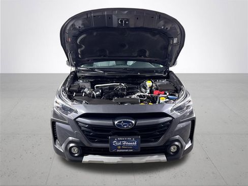 Used 2023 Subaru Outback Limited image 23