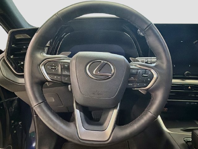 Certified 2024 Lexus TX 350 AWD w/ Captains Chair Package image 17