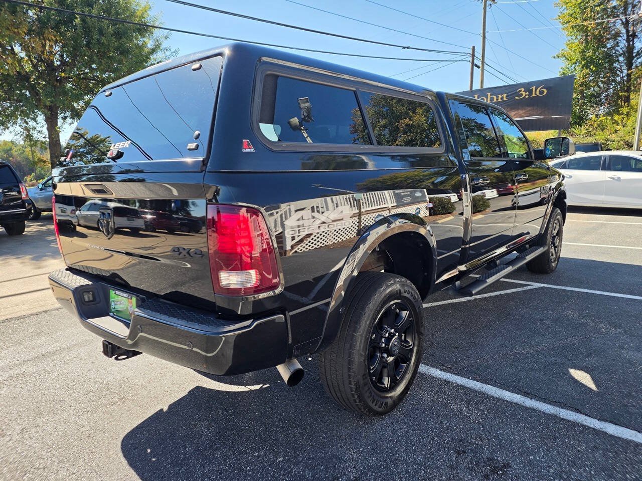 Used 2017 RAM 2500 Laramie w/ Sport Appearance Group AWD/4WD image 6