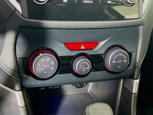 Used 2023 Subaru Forester Premium image 15