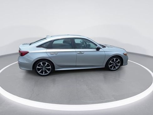 Used 2025 Honda Civic Sport image 9