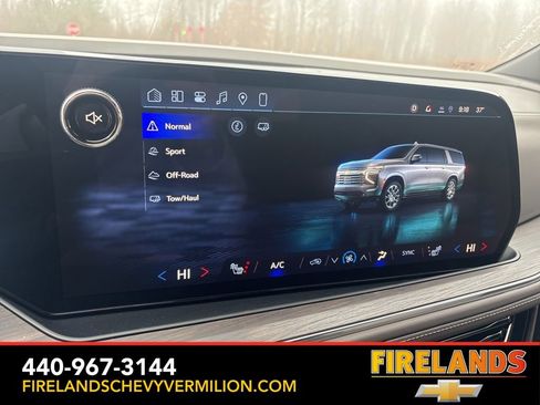 New 2026 Chevrolet Suburban LT w/ Comfort Package image 4