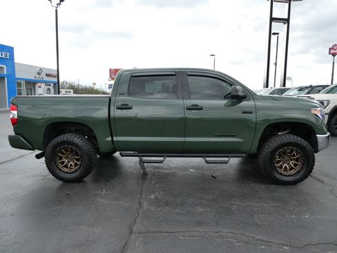 Used 2021 Toyota Tundra SR5 w/ Trail Edition image 4
