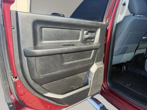 Used 2016 RAM 2500 Tradesman w/ Chrome Appearance Group AWD/4WD image 30