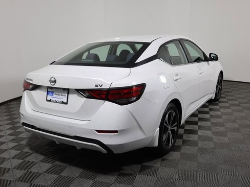 Used 2021 Nissan Sentra SV image 5
