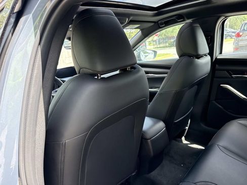 New 2026 MAZDA MAZDA3 2.5 S Hatchback w/ Premium Pkg FWD image 15