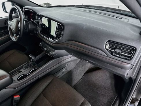 Used 2025 Dodge Durango GT RWD image 31